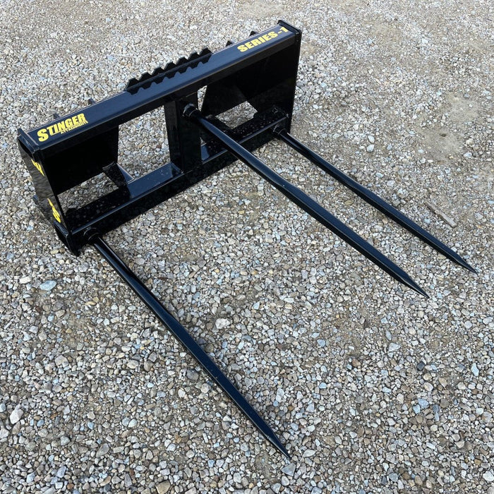 Stinger Attachments Bale Spear – Series 1 (BS1) For Skid Steers - Stinger Attachments - Beacon Attachments