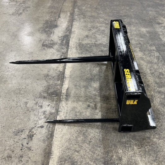 Stinger Attachments Bale Spear – Series 1 Standard For Skid Steers - Stinger Attachments - Beacon Attachments