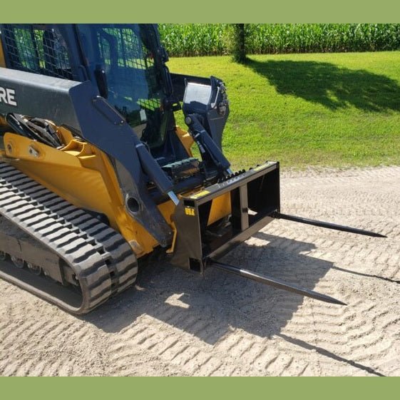 Stinger Attachments Bale Spear – Series 2 (BS2) For Skid Steers and Tractors - Stinger Attachments - Beacon Attachments