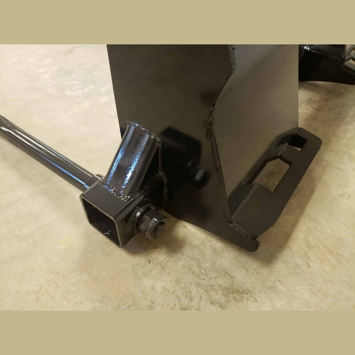 Stinger Attachments Bale Spear – Series 3 (BS3) For Skid Steers - Stinger Attachments - Beacon Attachments