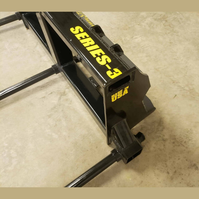 Stinger Attachments Bale Spear – Series 3 (BS3) For Skid Steers - Stinger Attachments - Beacon Attachments