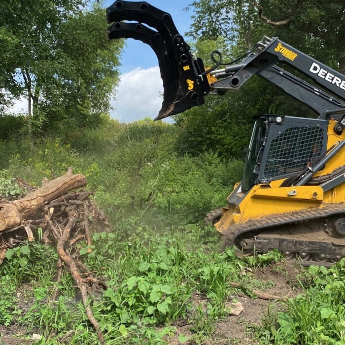 Stinger Attachments CG - XD Clam Grapple For Skid Steers - Stinger Attachments - Beacon Attachments