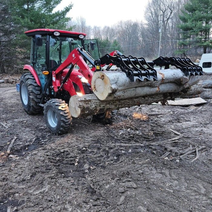 Stinger Attachments Compact Clam Grapple For Skid Steers & Compact Tractors - Stinger Attachments - Beacon Attachments