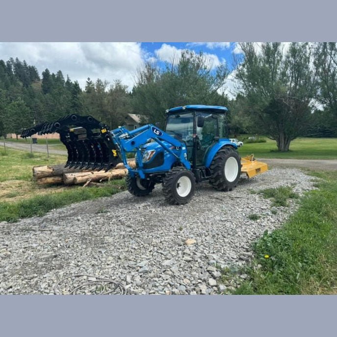 Stinger Attachments Compact Clam Grapple For Skid Steers & Compact Tractors - Stinger Attachments - Beacon Attachments