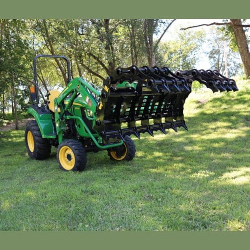 Stinger Attachments Compact Clam Grapple For Skid Steers & Compact Tractors - Stinger Attachments - Beacon Attachments