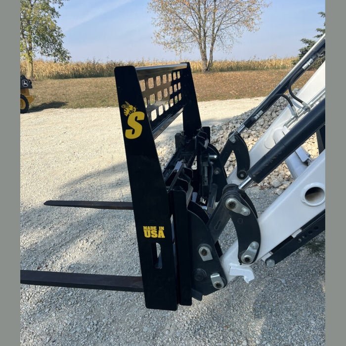 Stinger Attachments Compact Pallet Fork For Skid Steers & Compact Tractors - Stinger Attachments - Beacon Attachments