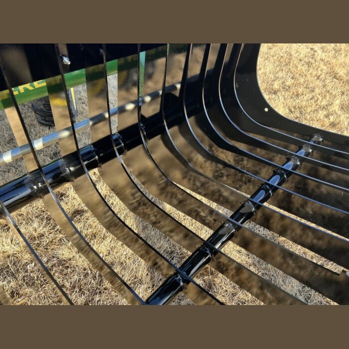 Stinger Attachments Compact Rock Grapple (CROG) For Skid Steers & Tractors - Stinger Attachments - Beacon Attachments