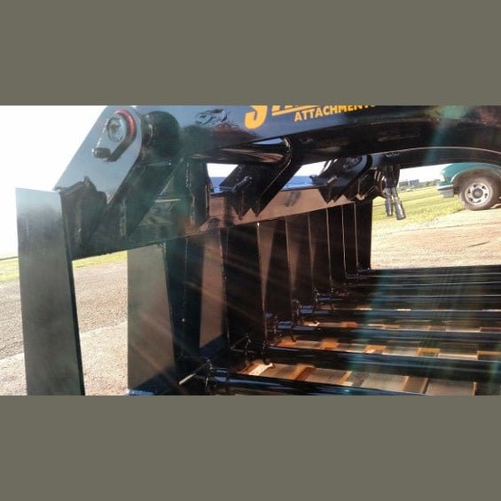Stinger Attachments Manure Tine Grapple Bucket (MTG) For Skid Steers - Stinger Attachments - Beacon Attachments