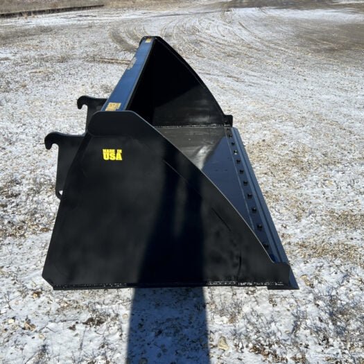 Stinger Attachments Skid Steer High Volume Material Bucket - Stinger Attachments - Beacon Attachments