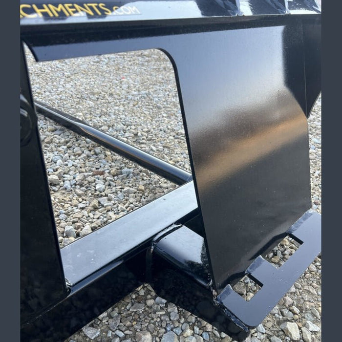 Stinger Attachments Tractor Bale Spear – Series 1 (BS1) - Stinger Attachments - Beacon Attachments