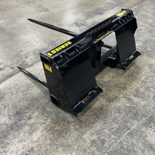 Stinger Attachments Tractor Bale Spear – Series 1 Standard (BSS) - Stinger Attachments - Beacon Attachments