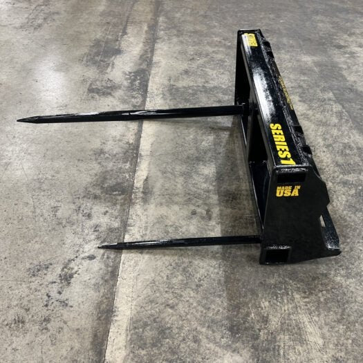 Stinger Attachments Tractor Bale Spear – Series 1 Standard (BSS) - Stinger Attachments - Beacon Attachments