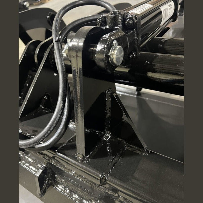 Stinger Attachments Tractor Demolition Grapple Bucket (DG) For Skid Steers & Utility Tractors - Stinger Attachments - Beacon Attachments
