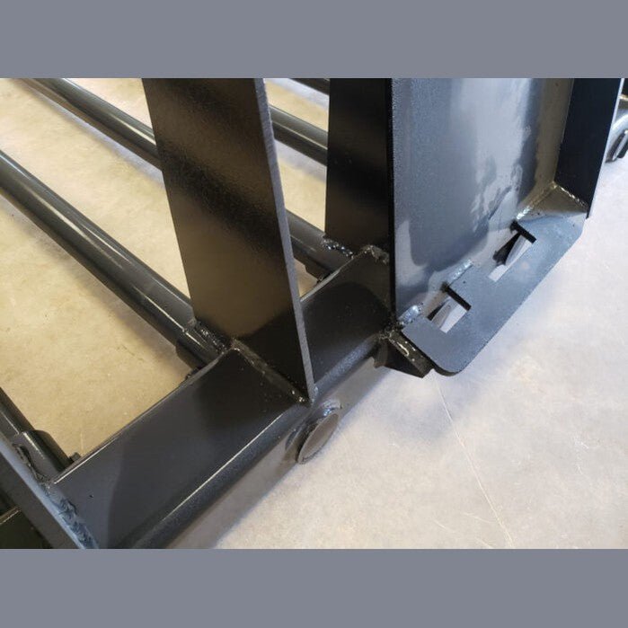 Stinger Attachments Tractor Manure Tine Bucket (MT) For Utility Tractors - Stinger Attachments - Beacon Attachments