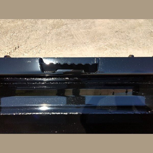 Stinger Attachments Tractor Material Bucket – Series 3 (MB3) For Skid Steers & Utility Tractors - Stinger Attachments - Beacon Attachments