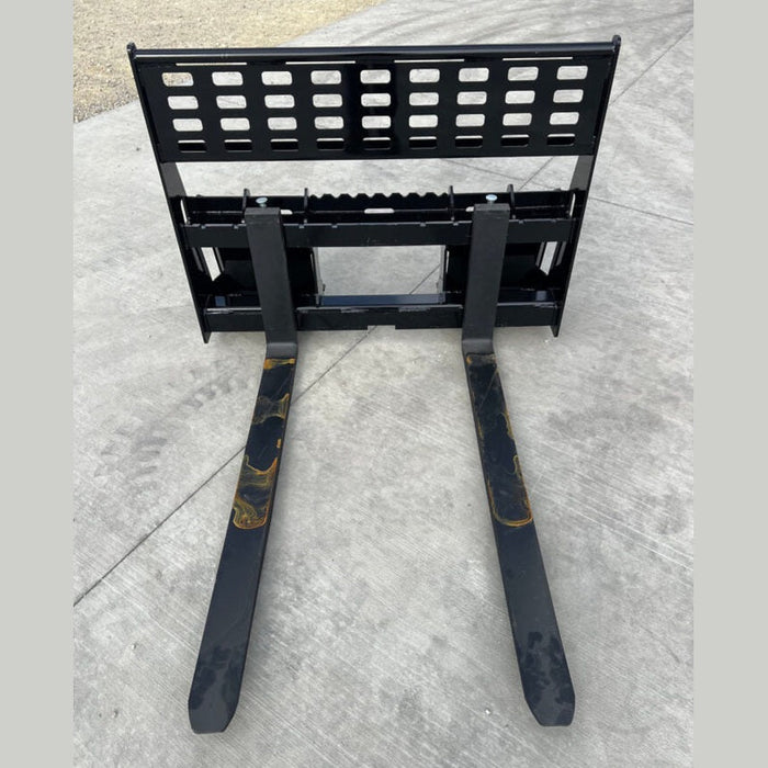Stinger Attachments Tractor Pallet Forks Attachment (PFSB) For Utility Tractors - Stinger Attachments - Beacon Attachments