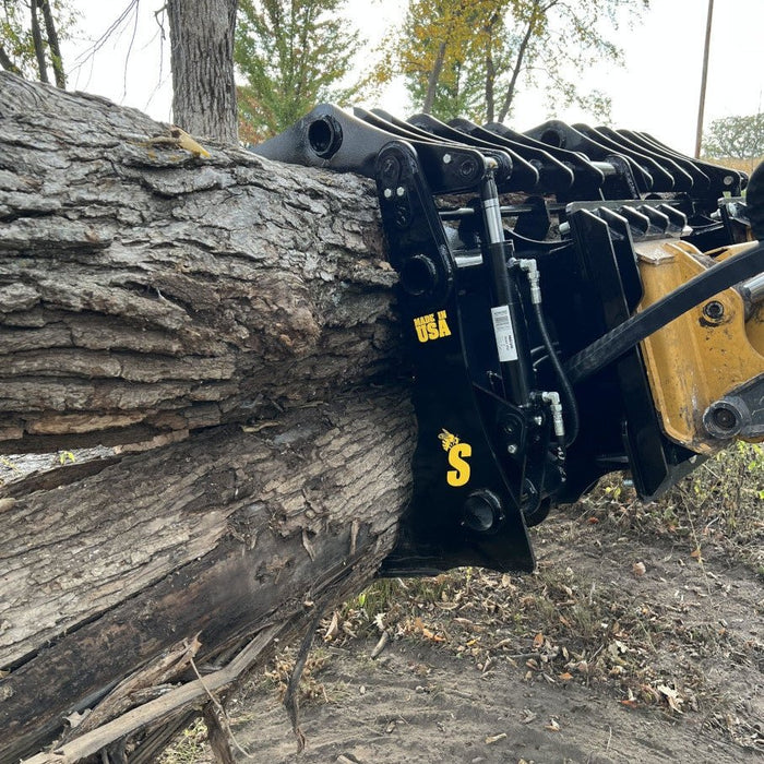 Stinger Attachments Utility Tractor CG Clam Grapple (CG) - Stinger Attachments - Beacon Attachments