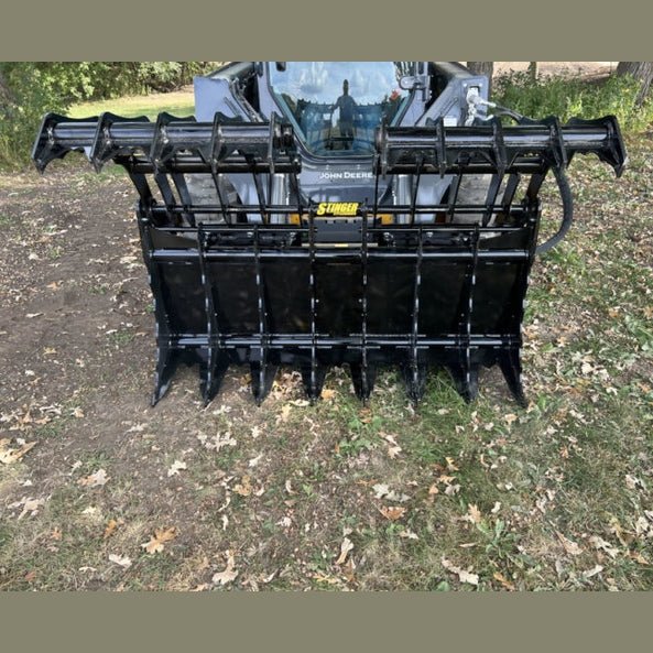 Stinger Attachments Utility Tractor CG Clam Grapple (CG) - Stinger Attachments - Beacon Attachments