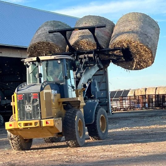 Stinger Attachments Wheel Loader Bale Spear – Series 5 (BS5 - 3) 3 Bale or (BS5 - 5) 5 Bale Large Round Bale Mover - Stinger Attachments - Beacon Attachments