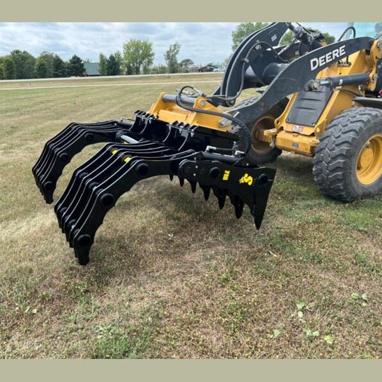 Stinger Attachments Wheel Loader CG - XD Clam Grapple (CG - XD) - Stinger Attachments - Beacon Attachments