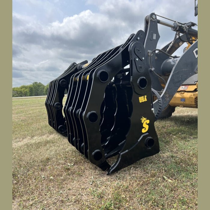 Stinger Attachments Wheel Loader CG - XD Clam Grapple (CG - XD) - Stinger Attachments - Beacon Attachments