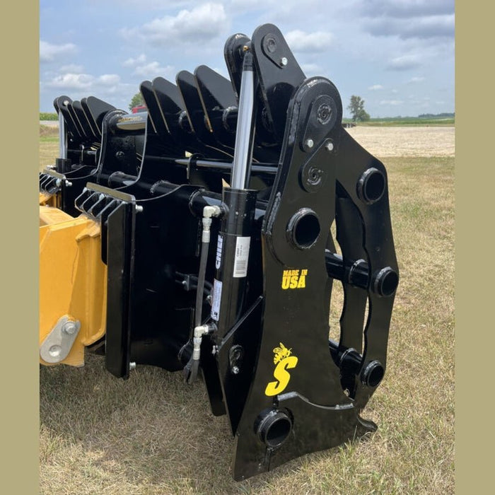 Stinger Attachments Wheel Loader CG - XD Clam Grapple (CG - XD) - Stinger Attachments - Beacon Attachments