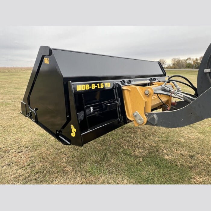 Stinger Attachments Wheel Loader Hydraulic Dump Bucket (HDB - WL) - Stinger Attachments - Beacon Attachments